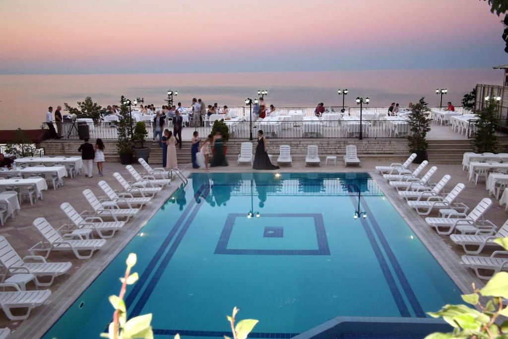 Baliktasi Hotel Ordu Bagian luar foto